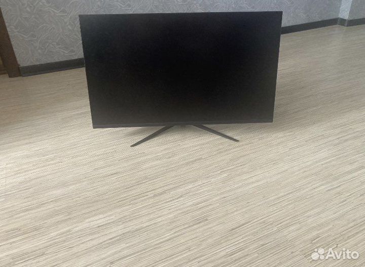Новый монитор лос 4К. 27 дюймов