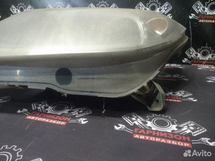 Фара передняя левая Opel Astra H хетчбэк