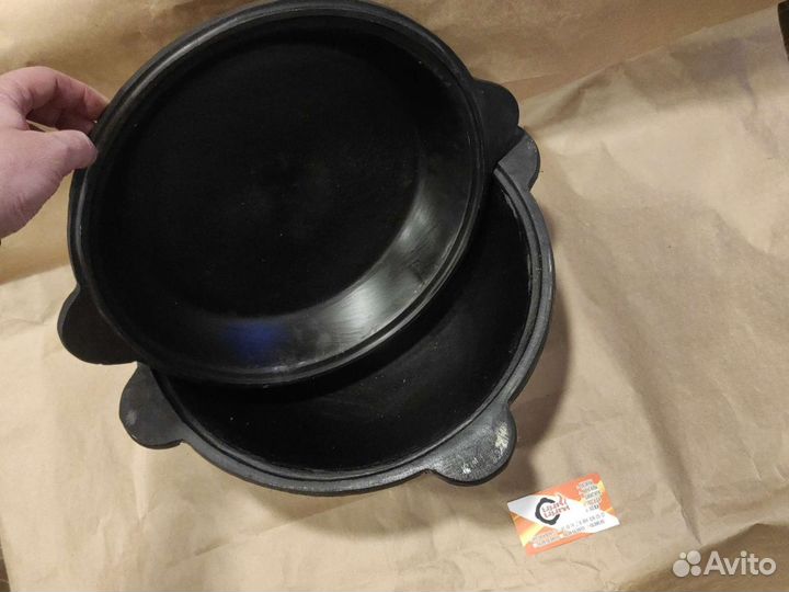 Казан 8л+крышка сковорода чугунная