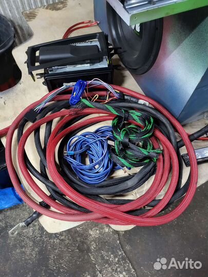 Комплект автоакустики