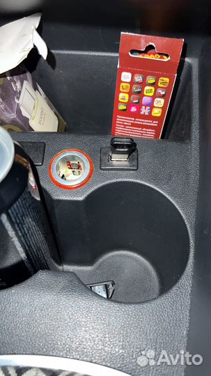Usb розетка удлинитель в штатное место VW Polo