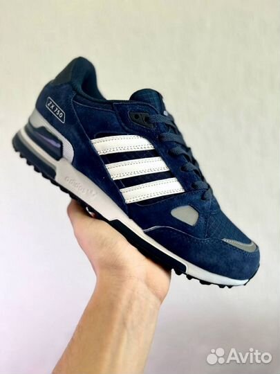 Кроссовки Adidas ZX 750