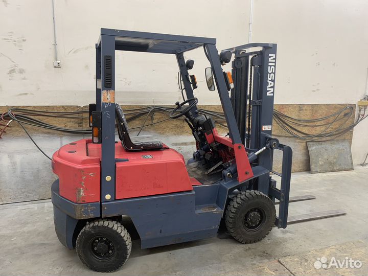 Вилочный погрузчик Nissan NJ01A15, 2007