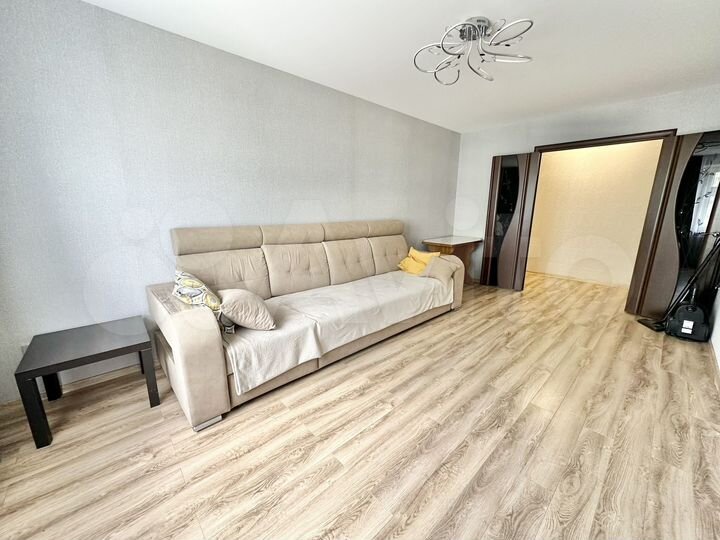 3-к. квартира, 70 м², 3/10 эт.