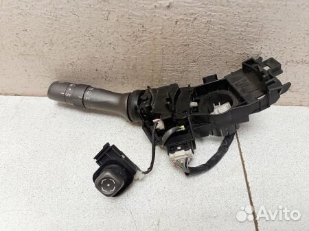 Переключатель поворотов подрулевой