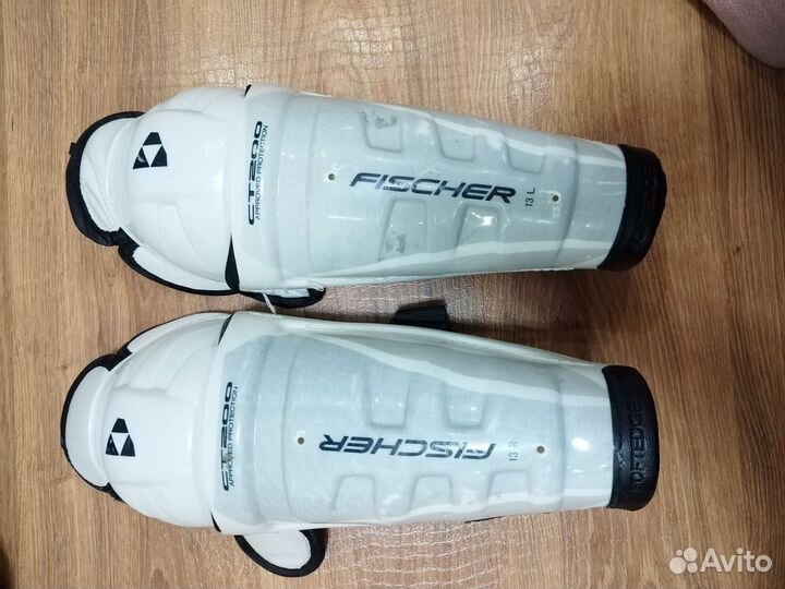 Продам наколенники