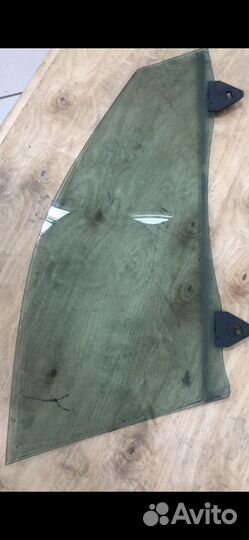 Стекло пер лев двери ауди А4 Б6