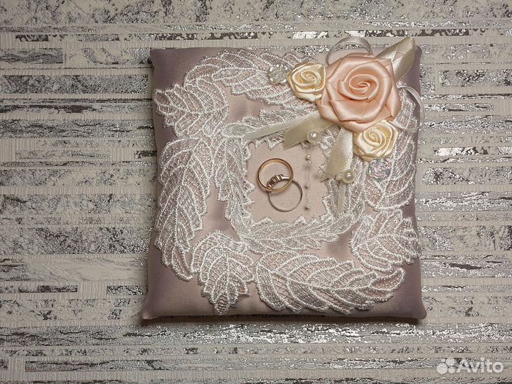 Подушка Свадебная для колец, в ассортименте, ручна