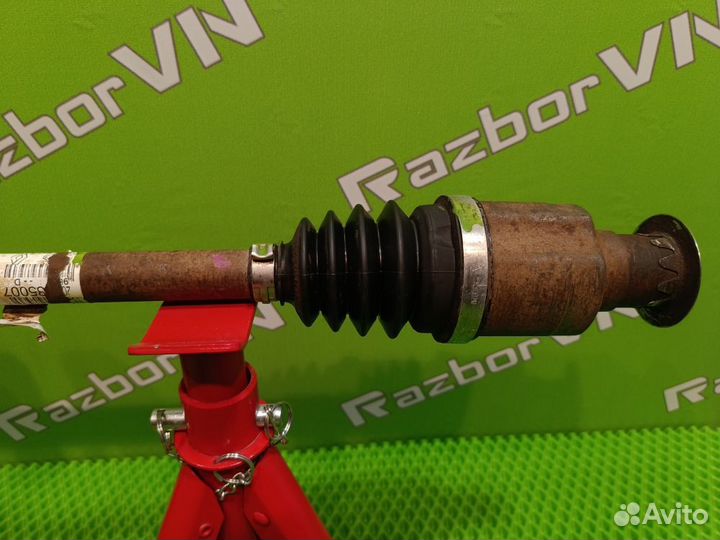 Привод правый\ Renault Logan