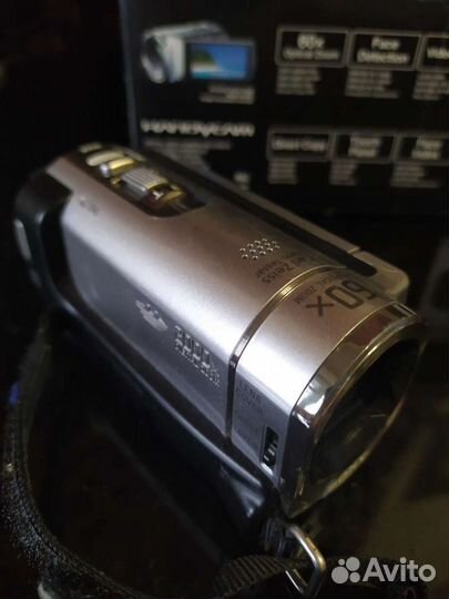 Видеокамера sony handycam SX44E