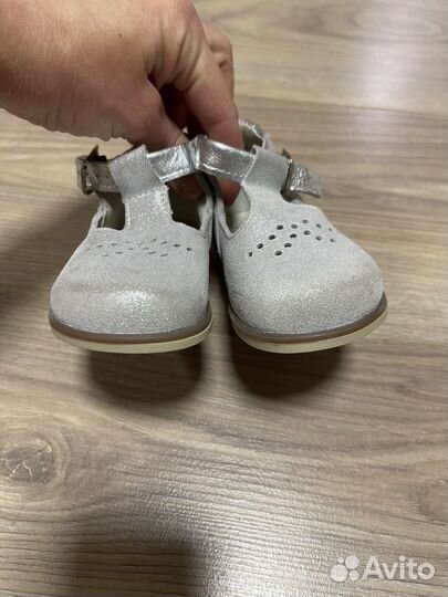 Сандалии для девочки 19 размер котофей серебряные