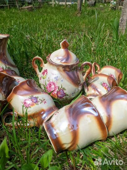 Сервиз чайный -кофейный