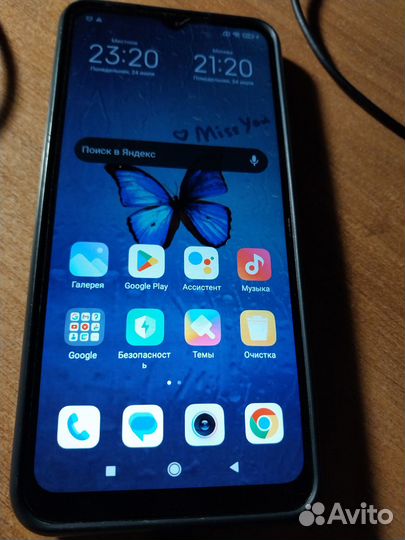 Продам телефон