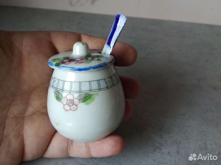 Сахарница фарфоровая