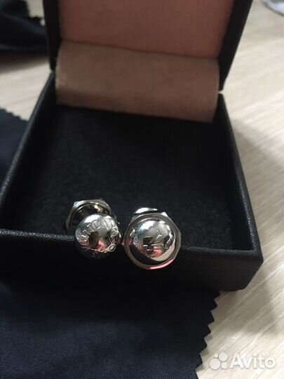 Запонки Louis vuitton