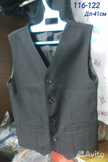 Пиджак и жилеты рр 122-128 (1-2 класс)
