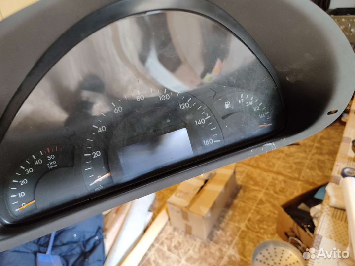 Приборная панель w203