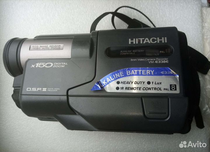 Видеокамера Hitachi VM-E338E