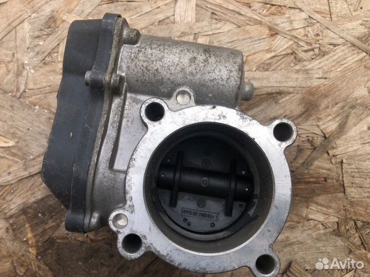 Дроссельная заслонка Volkswagen Polo 2003