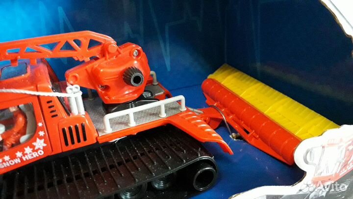 Снегоуборочная машина металл Dickie Toys новая