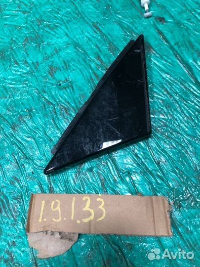 Накладка зеркала передняя правая Volvo Xc60 2 2017