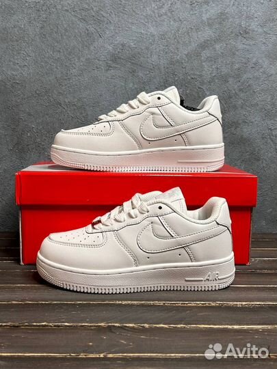 Кроссовки детские Nike Air Force 1