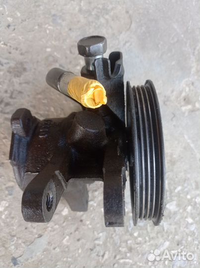 Насос гур Тойота starlet