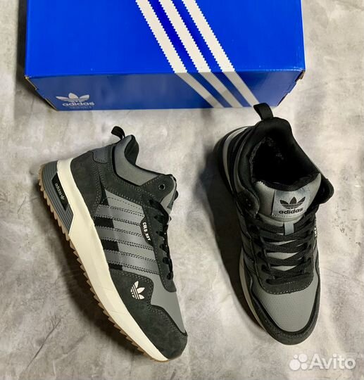 Кроссовки Adidas