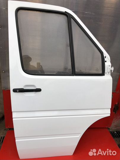 Дверь правая к Фольксваген Лт