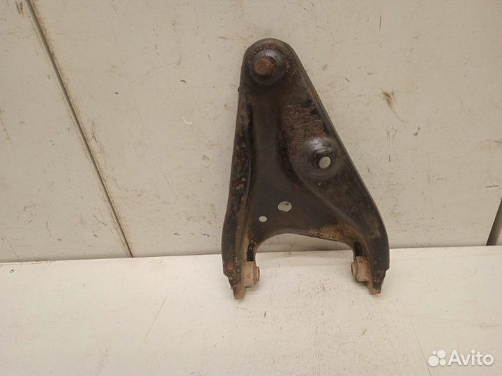 Рычаг передний правый Renault Logan 2 1.6 2016