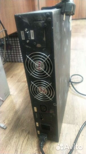 Стабилизатор напряжения, бесперебойник исток