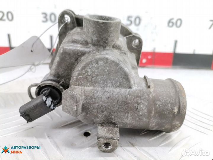 Корпус термостата Mercedes-Benz Vito W638 2001