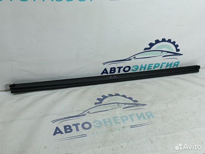 Бархотка внутренняя передняя правая Chery Tiggo 8