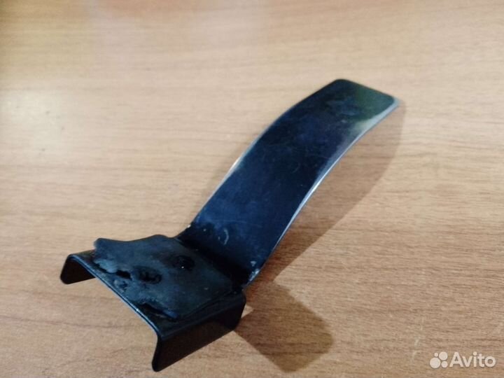 Тормоз для трюкового самоката