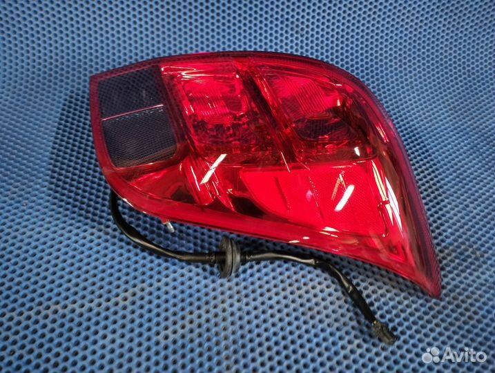 Фонарь задний пр Chevrolet Trax I новый оригинал