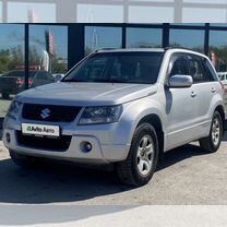 Suzuki Grand Vitara 2.0 MT, 2011, 165 011 км, с пробегом, цена 1 180 000 руб.