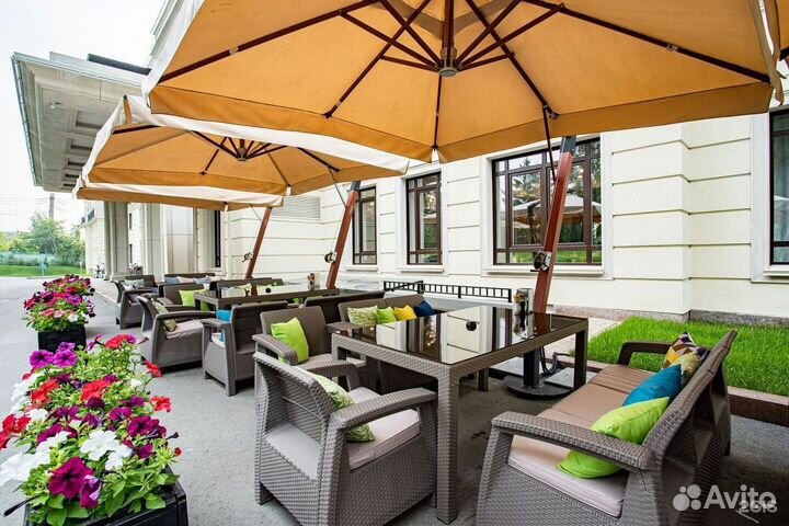 Зонт уличный в наличии