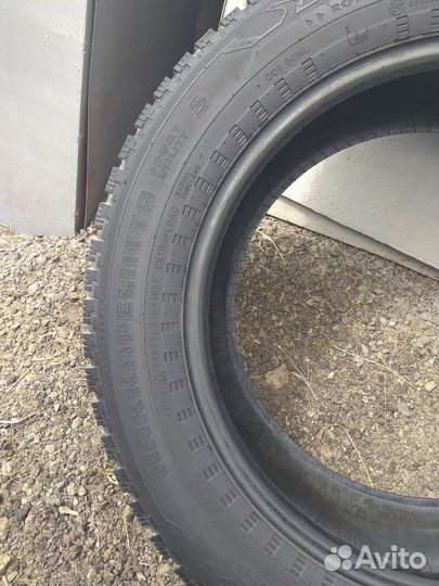 Nokian Tyres Hakkapeliitta 5 235/60 R18 107T