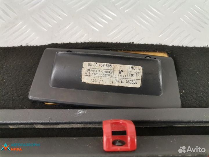 Шторка багажника Renault Laguna 2 рест. 2007