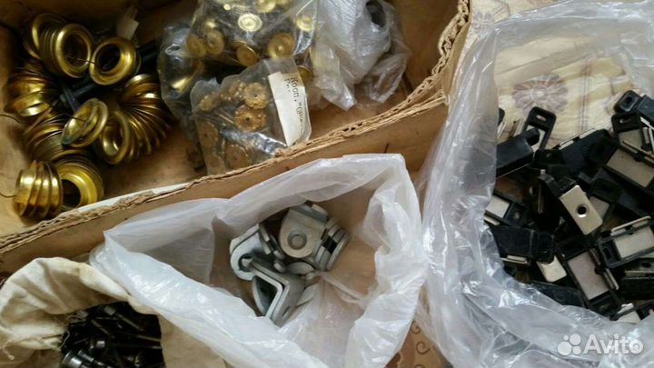 Фурнитура, петли