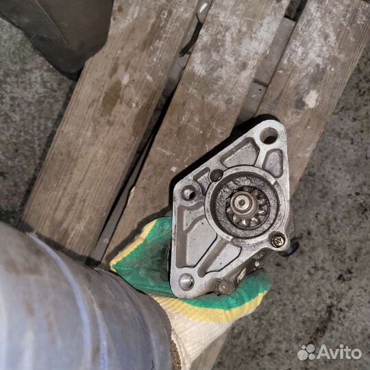 Стартер на kia carnival 2003г
