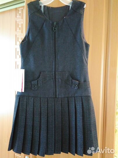 Школьная форма (сарафан для девочки)