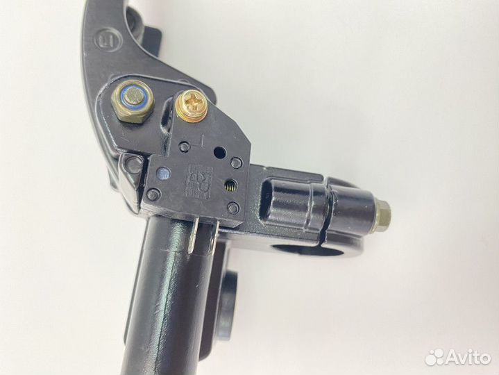 Рычаг тормоза атв левая с гидравликой и фиксатором