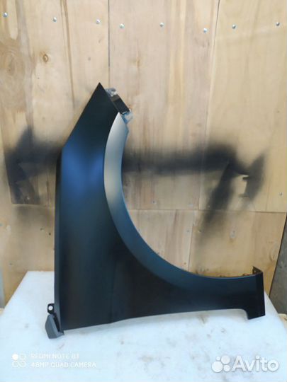 Крыло переднее правое на Hyundai Solaris 10-14