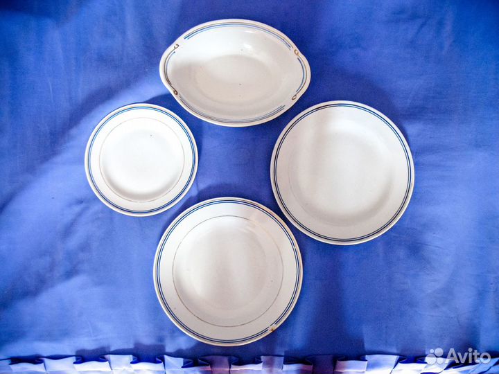 Набор тарелок фарфор Северная Корея D.P.R.K 70г