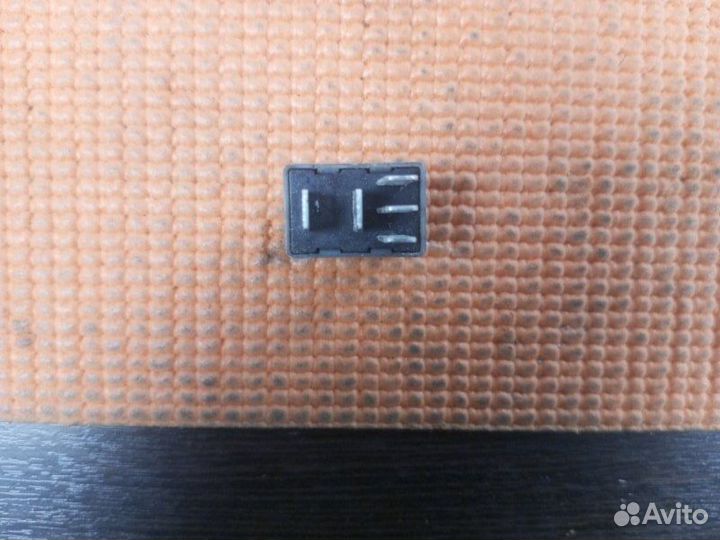 Реле Mercedes Ml 350 4Matic 166 276.955 2012