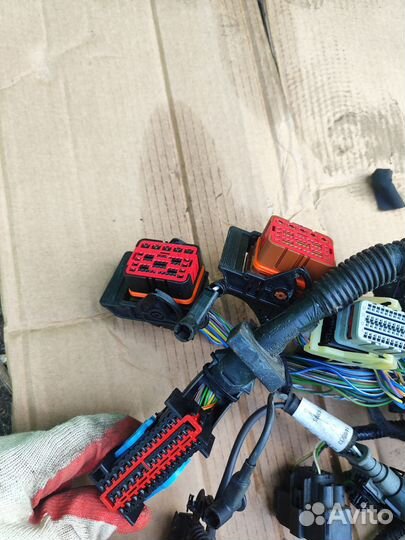 Проводка двигателя 2.0 дизель Ford Kuga 2