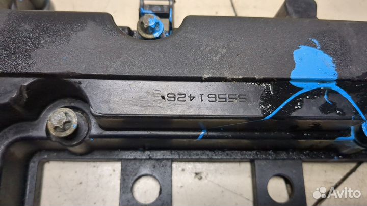 Крышка клапанная двс Opel Corsa D, 2011