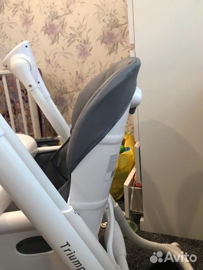 Детские качели, столик