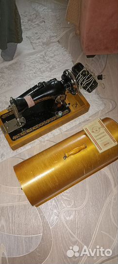 Швейная машинка